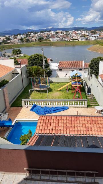 Alugar Casa / Padrão em São João da Boa Vista. apenas R$ 990.000,00