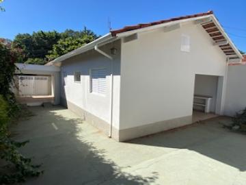 Alugar Casa / Padrão em São João da Boa Vista. apenas R$ 450.000,00