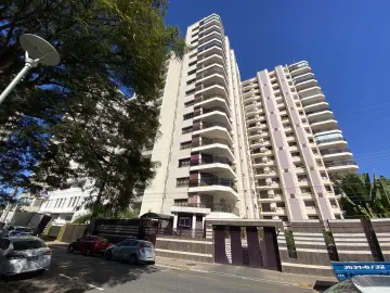 Apartamento / Padrão em São João da Boa Vista , Comprar por R$1.600.000,00