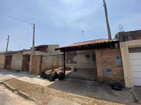 Alugar Casa / Padrão em São João da Boa Vista. apenas R$ 240.000,00