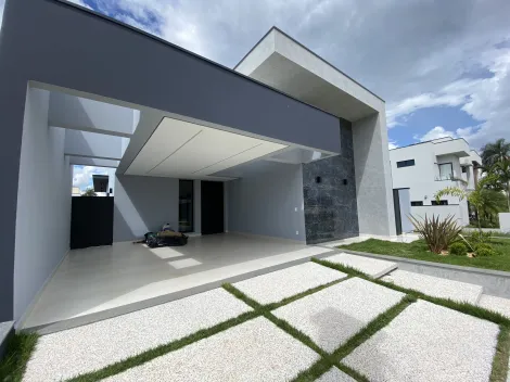 Alugar Casa / Condomínio Fechado em São João da Boa Vista. apenas R$ 1.890.000,00
