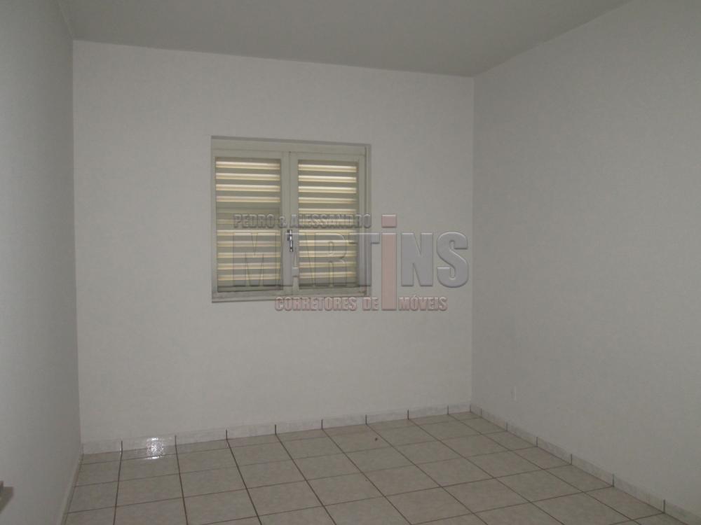 Alugar Apartamento / Sobreloja em São João da Boa Vista R$ 1.100,00 - Foto 5