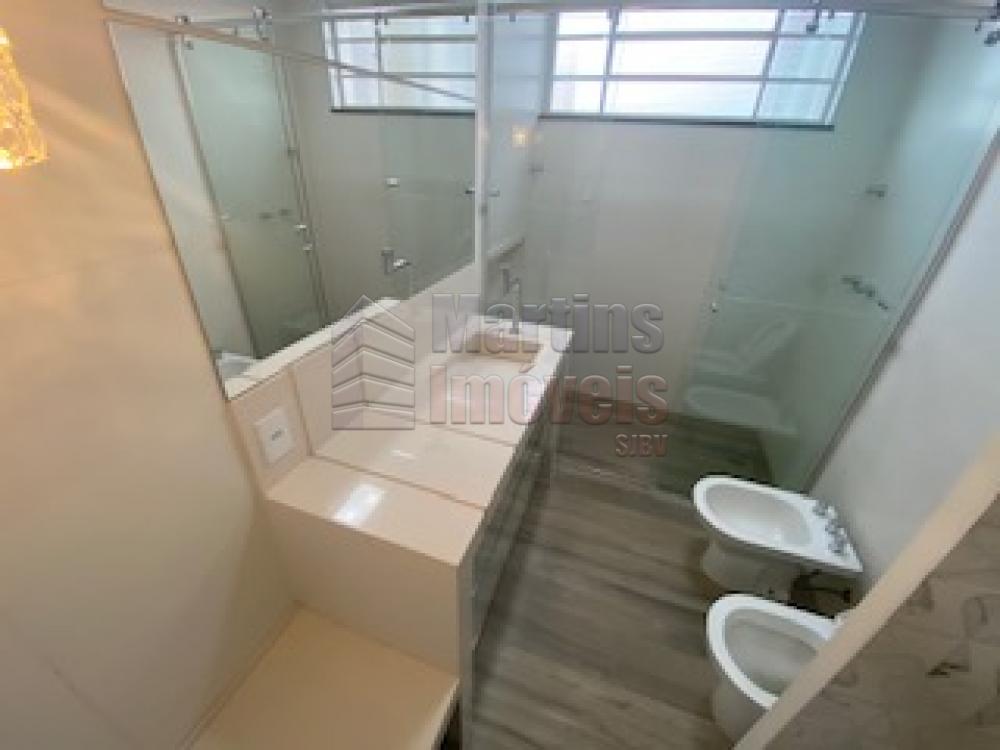 Alugar Apartamento / Padrão em São João da Boa Vista R$ 1.850,00 - Foto 8