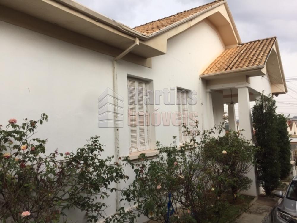 Comprar Casa / Padrão em São João da Boa Vista - Foto 3