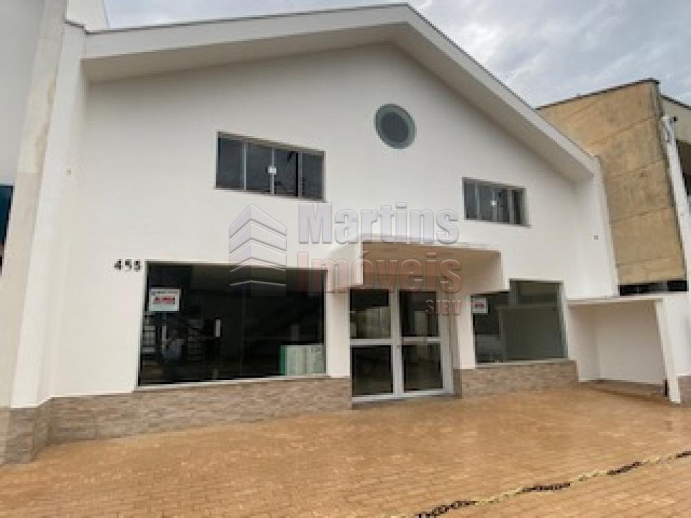 Alugar Comercial / Ponto Comercial em Águas da Prata R$ 4.600,00 - Foto 1