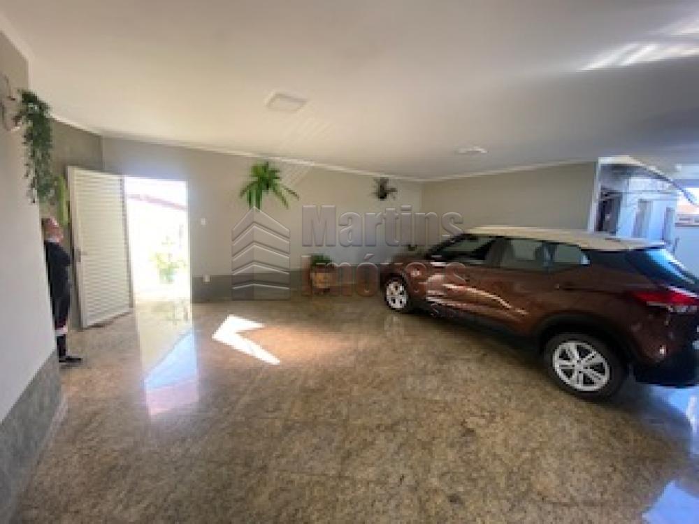 Comprar Casa / Padrão em São João da Boa Vista R$ 850.000,00 - Foto 1