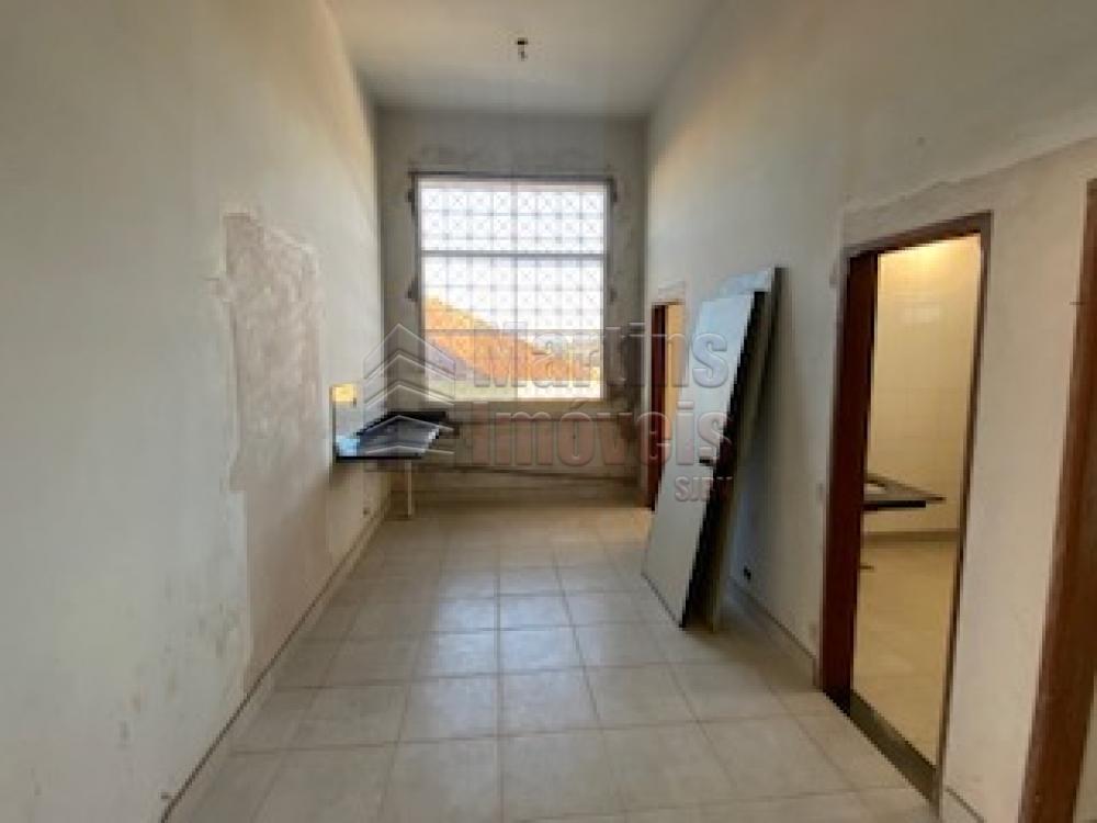 Alugar Comercial / Ponto Comercial em São João da Boa Vista R$ 20.000,00 - Foto 17