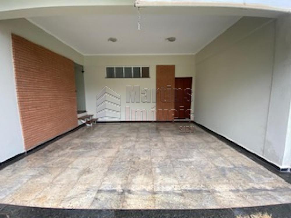 Comprar Casa / Padrão em São João da Boa Vista R$ 930.000,00 - Foto 1