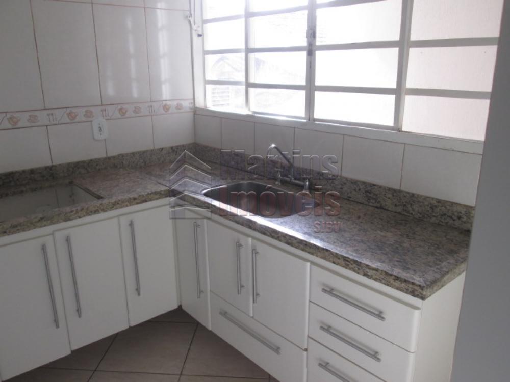 Alugar Casa / Padrão em São João da Boa Vista R$ 1.250,00 - Foto 11