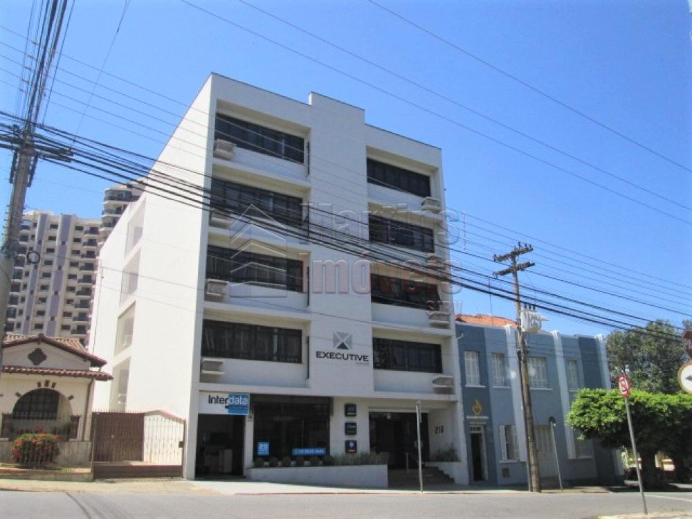 Alugar Comercial / Sala Escritório em Condomínio em São João da Boa Vista R$ 1.500,00 - Foto 1