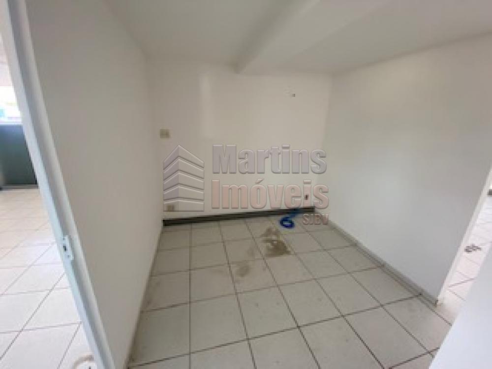 Alugar Comercial / Ponto Comercial em São João da Boa Vista R$ 6.500,00 - Foto 10