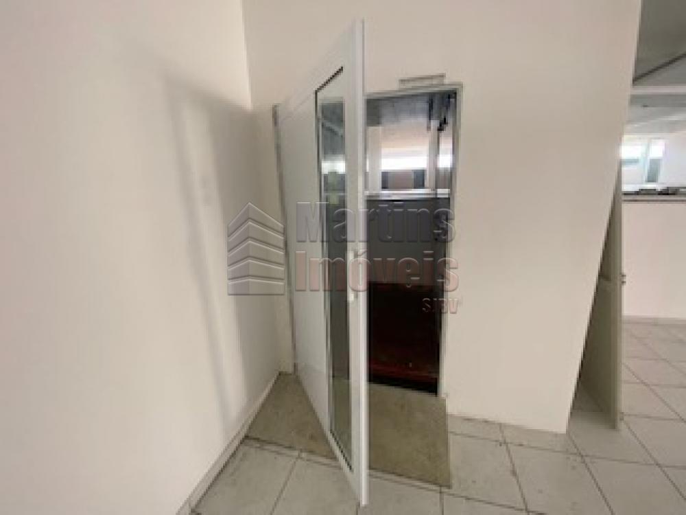 Alugar Comercial / Ponto Comercial em São João da Boa Vista R$ 6.500,00 - Foto 13