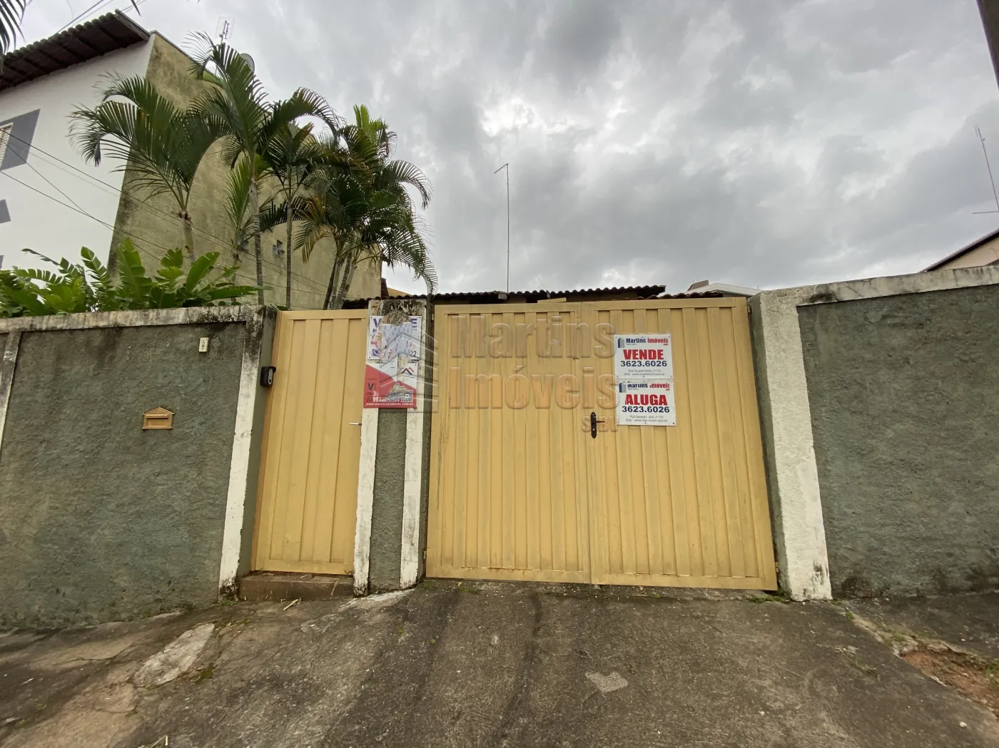 Alugar Casa / Padrão em São João da Boa Vista R$ 1.700,00 - Foto 1