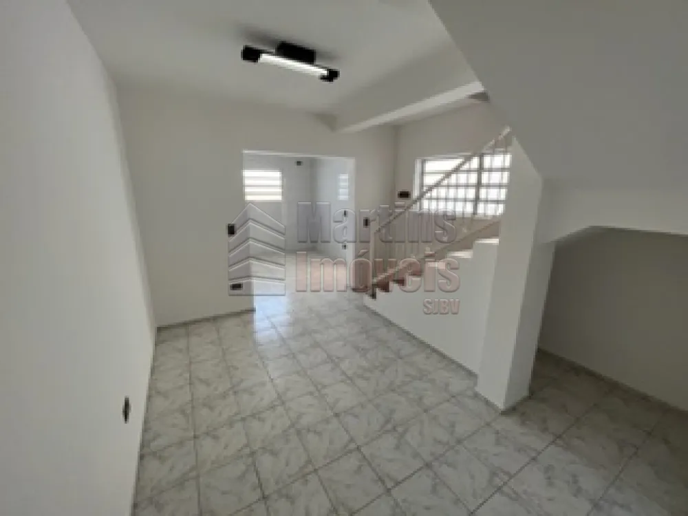 Alugar Casa / Padrão em São João da Boa Vista R$ 2.000,00 - Foto 7