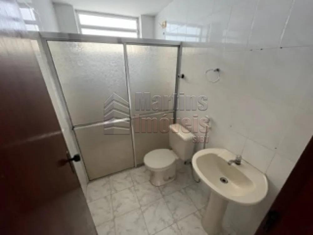 Alugar Casa / Padrão em São João da Boa Vista R$ 2.000,00 - Foto 16