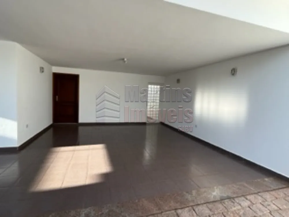 Comprar Casa / Padrão em São João da Boa Vista R$ 980.000,00 - Foto 2