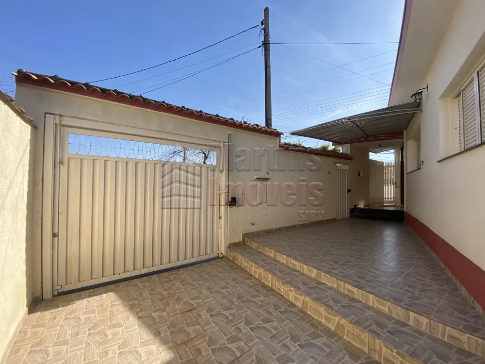 Comprar Casa / Padrão em São João da Boa Vista R$ 480.000,00 - Foto 4