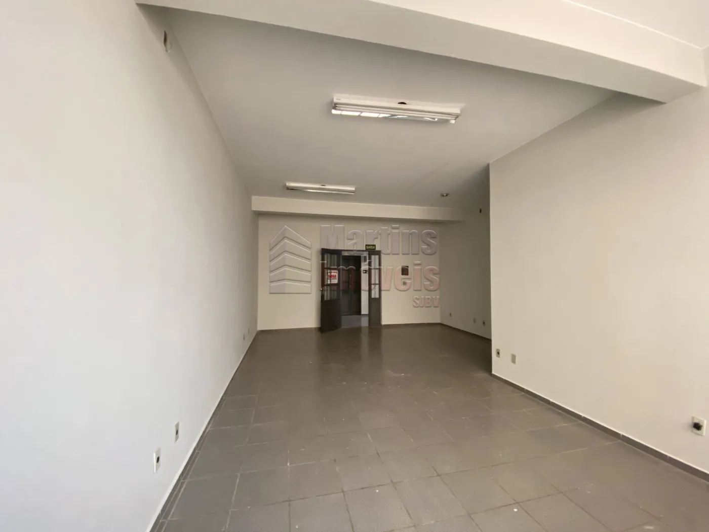 Alugar Comercial / Sala Escritório independente em São João da Boa Vista R$ 770,00 - Foto 4