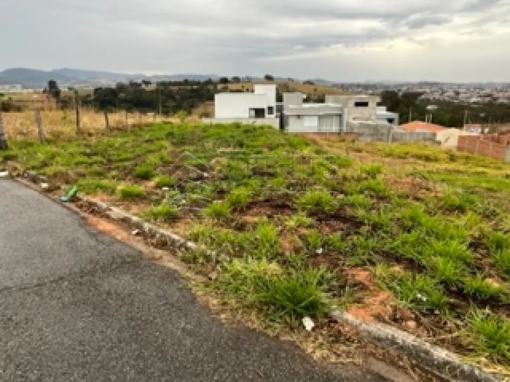 Comprar Terreno / Padrão em São João da Boa Vista R$ 296.000,00 - Foto 1