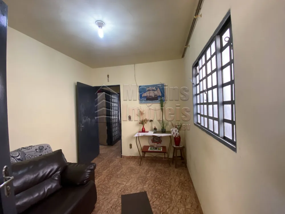 Comprar Casa / Padrão em São João da Boa Vista R$ 220.000,00 - Foto 3