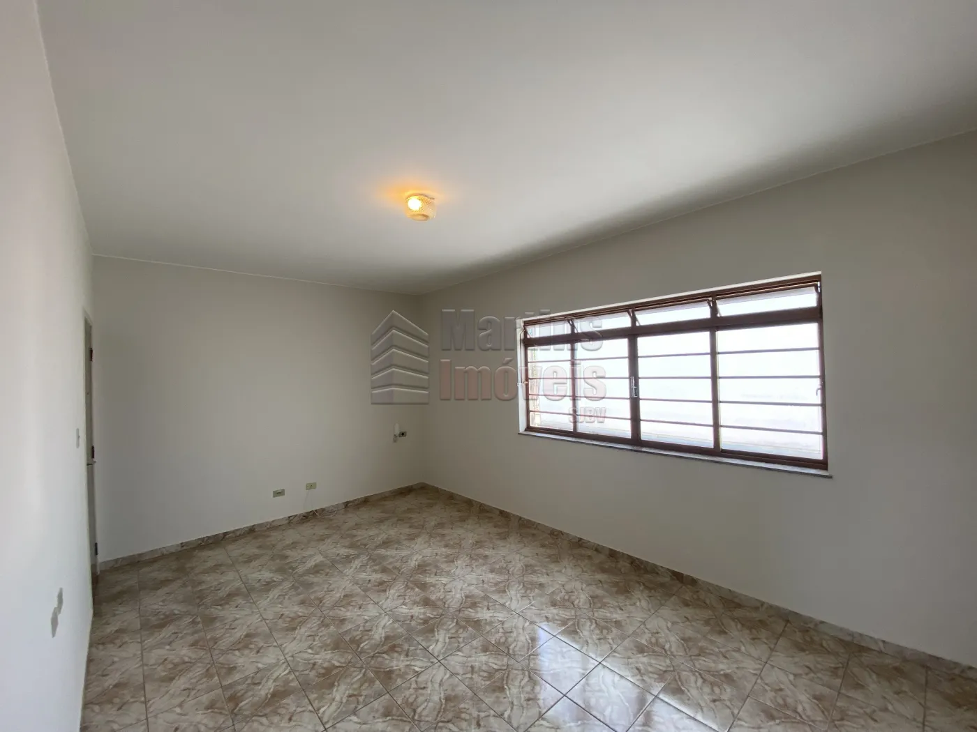 Alugar Apartamento / Sobreloja em São João da Boa Vista R$ 1.400,00 - Foto 6