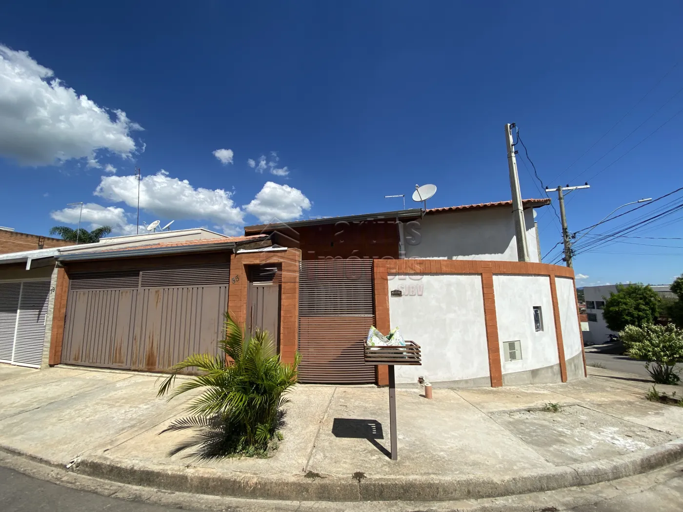 Comprar Casa / Padrão em São João da Boa Vista R$ 450.000,00 - Foto 1