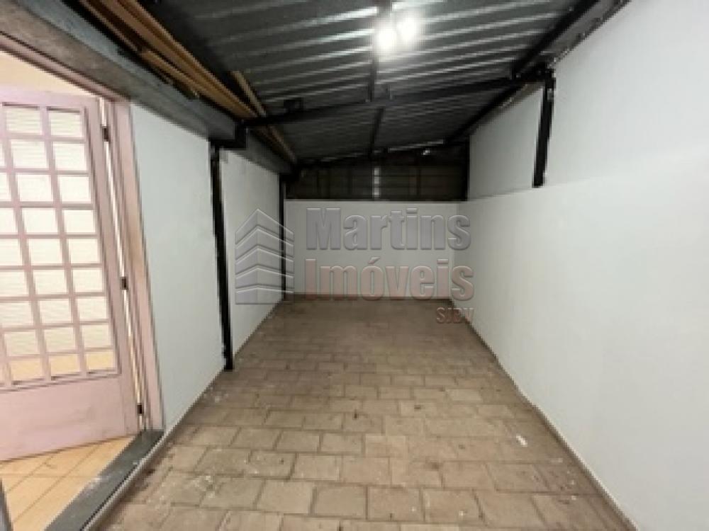 Alugar Comercial / Ponto Comercial em São João da Boa Vista R$ 3.900,00 - Foto 9