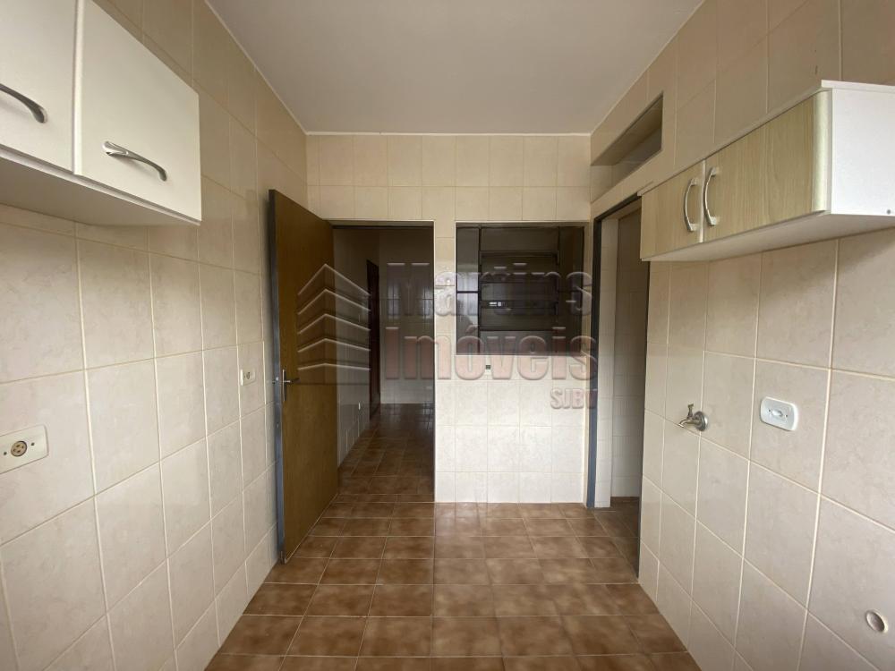 Alugar Apartamento / Padrão em São João da Boa Vista R$ 612,00 - Foto 16