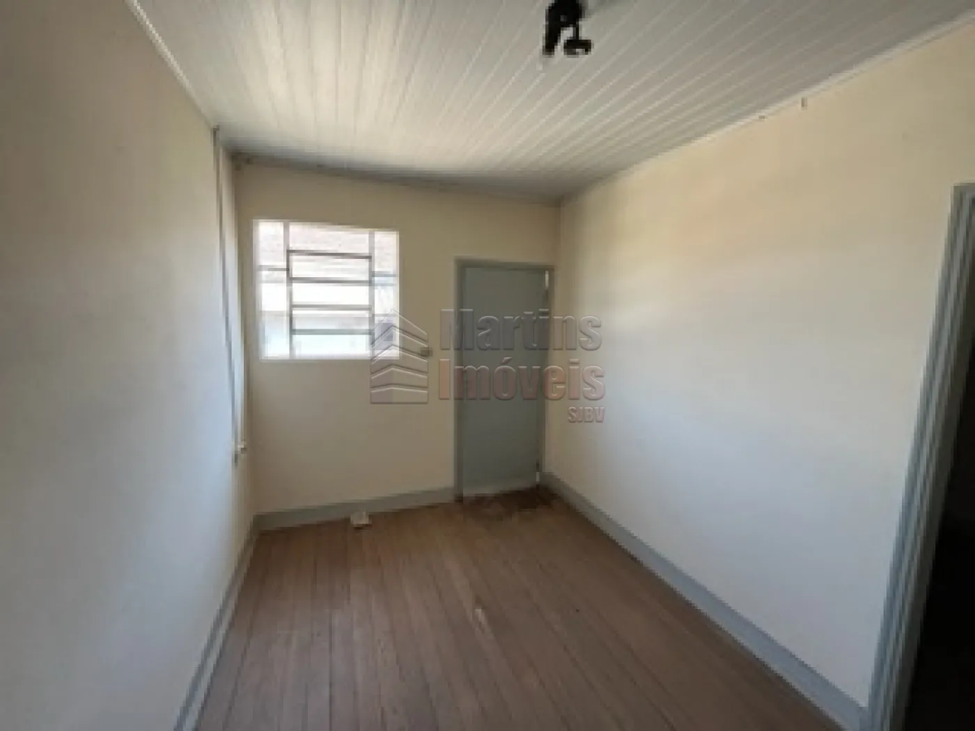 Alugar Casa / Padrão em São João da Boa Vista R$ 550,00 - Foto 21