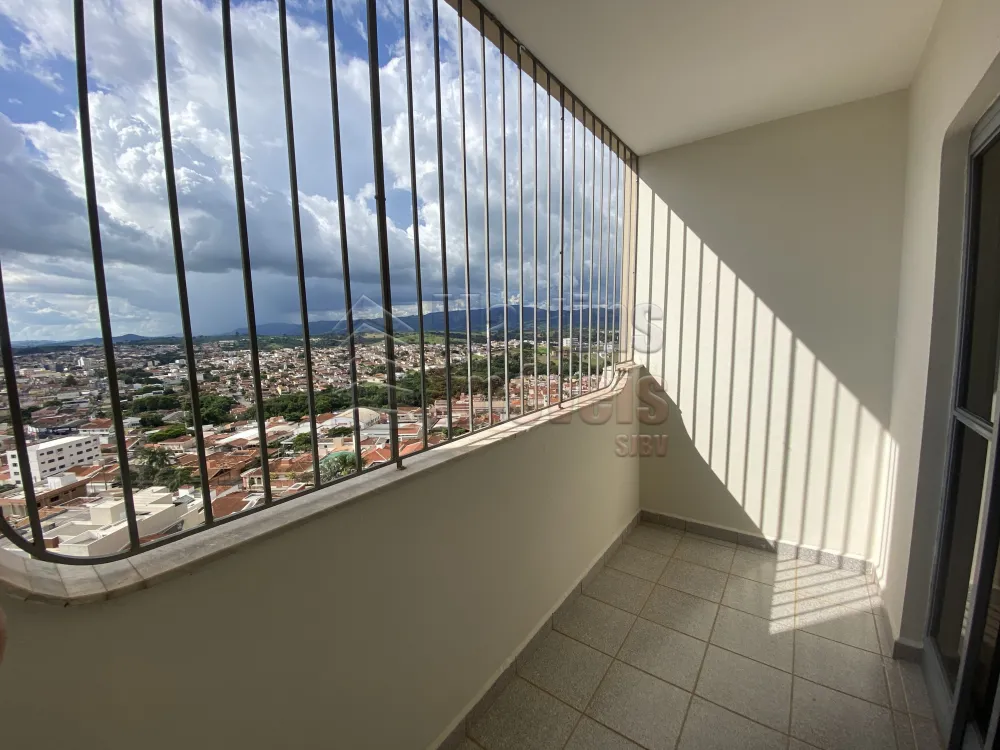 Alugar Apartamento / Padrão em São João da Boa Vista R$ 2.160,00 - Foto 7