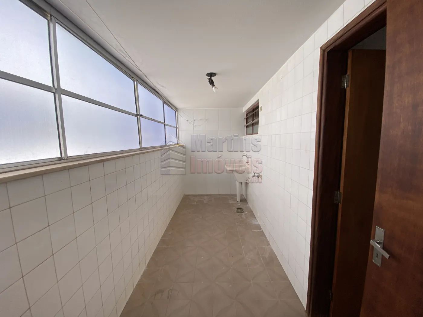 Alugar Apartamento / Padrão em São João da Boa Vista R$ 1.500,00 - Foto 14