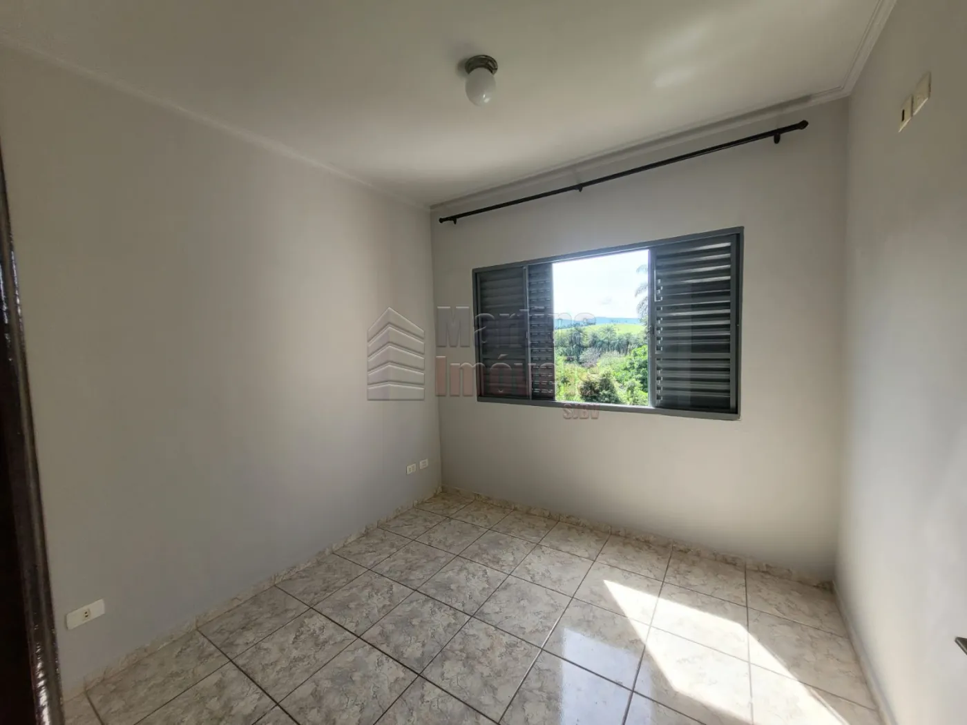Alugar Apartamento / Padrão em São João da Boa Vista R$ 1.250,00 - Foto 9