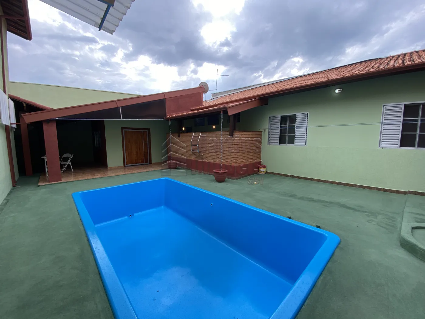 Alugar Casa / Padrão em São João da Boa Vista R$ 1.400,00 - Foto 5