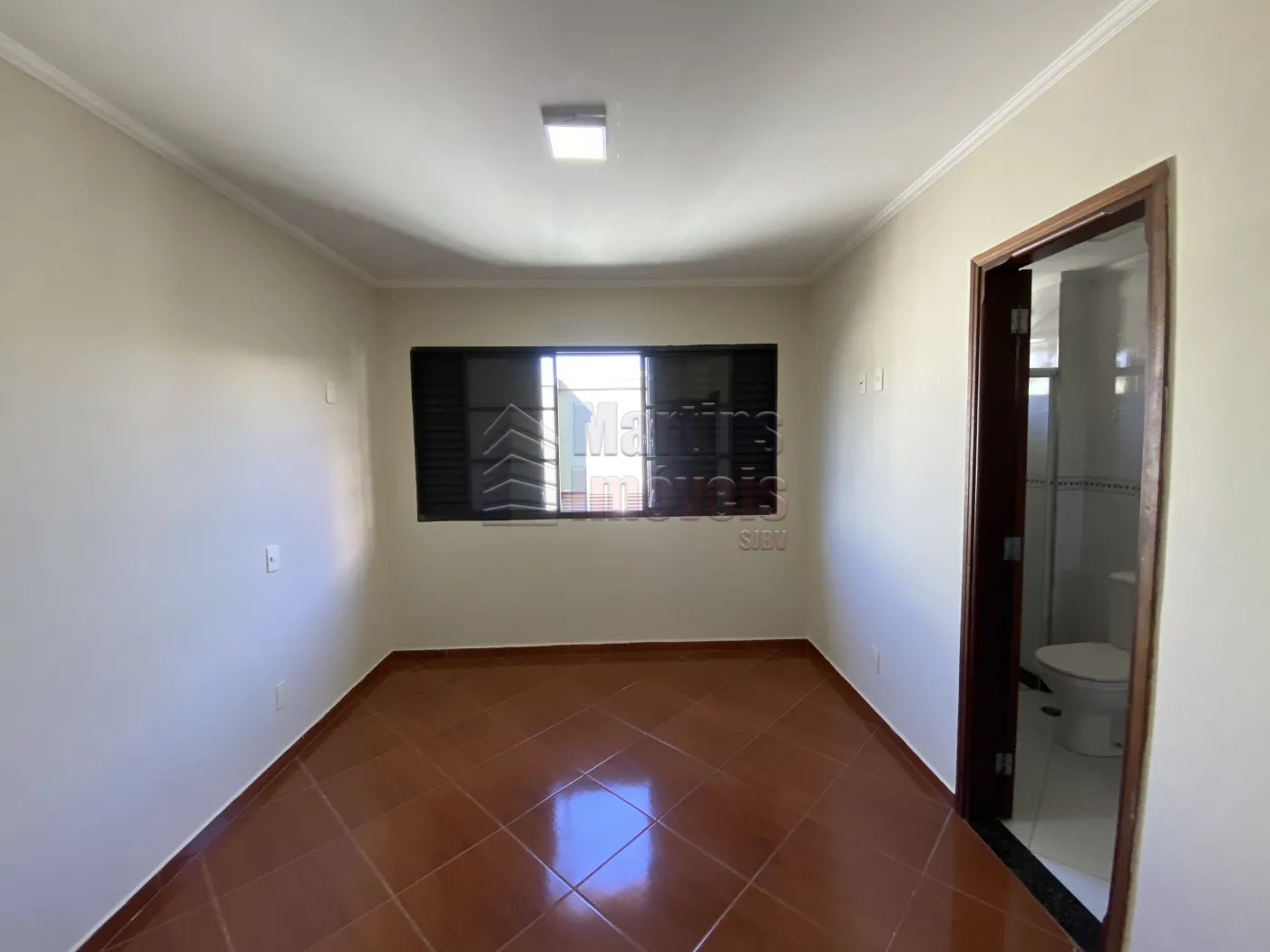 Alugar Apartamento / Padrão em São João da Boa Vista R$ 2.200,00 - Foto 9