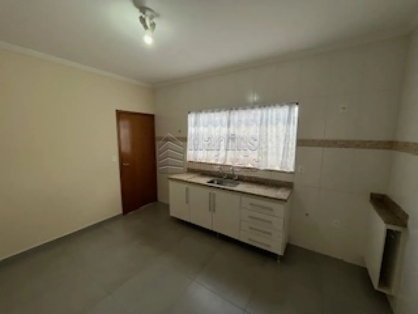 Alugar Casa / Padrão em São João da Boa Vista R$ 3.200,00 - Foto 17
