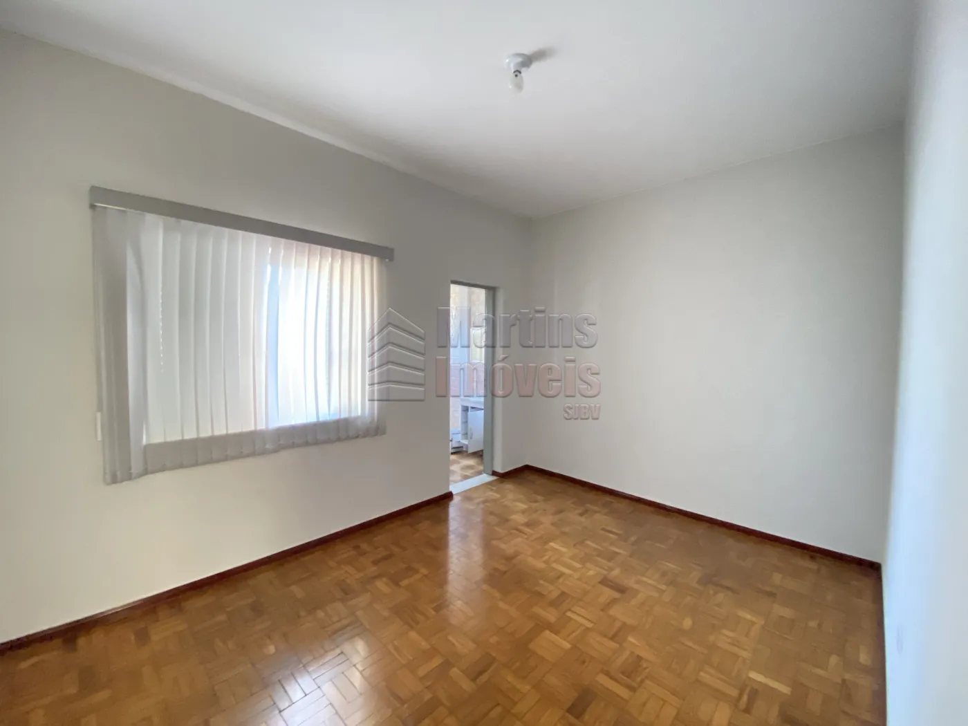 Alugar Casa / Padr&atilde;o em S&atilde;o Jo&atilde;o da Boa Vista R$ 3.000,00 - Foto 8