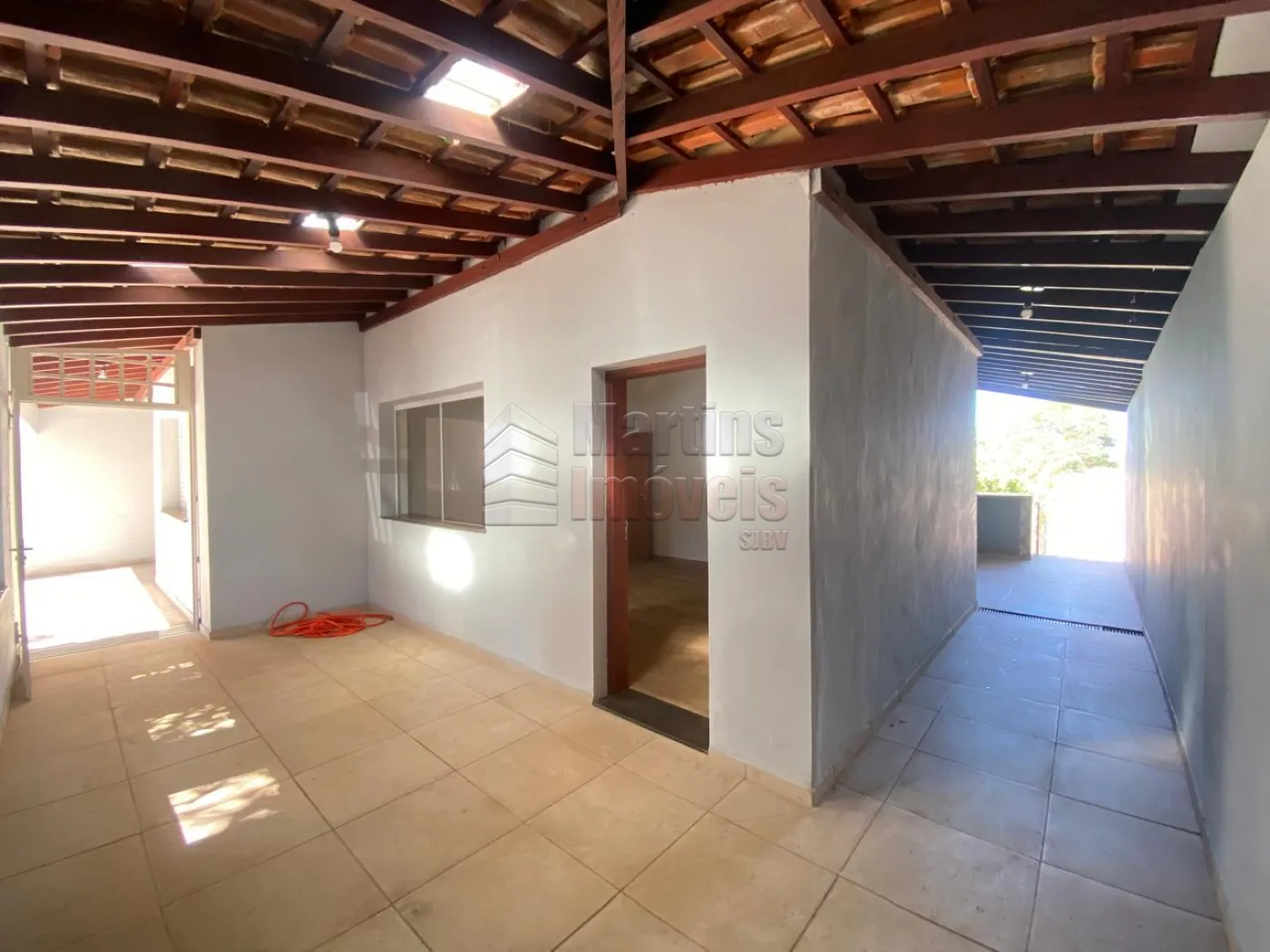 Alugar Casa / Padrão em São João da Boa Vista R$ 3.000,00 - Foto 5