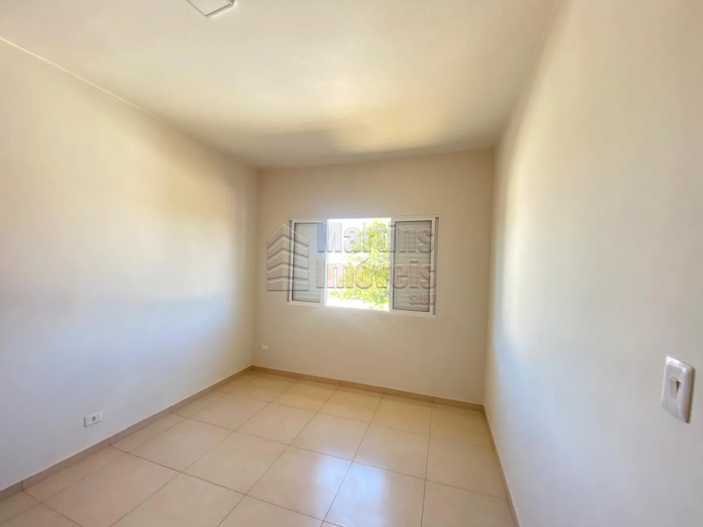 Alugar Casa / Padrão em São João da Boa Vista R$ 3.000,00 - Foto 17