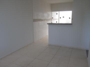 Alugar Casa / Padrão em São João da Boa Vista R$ 1.000,00 - Foto 4