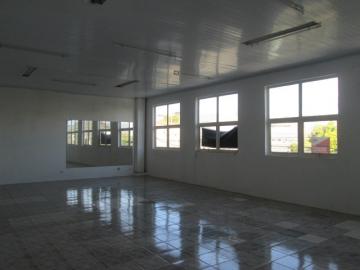 Alugar Comercial / Ponto Comercial em São João da Boa Vista R$ 2.000,00 - Foto 2