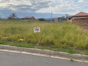 Alugar Terreno / Padrão em Águas da Prata. apenas R$ 120.000,00