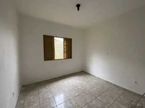 Alugar Casa / Padrão em São João da Boa Vista R$ 1.700,00 - Foto 8