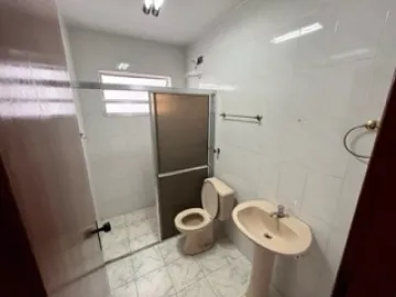 Alugar Casa / Padrão em São João da Boa Vista R$ 2.000,00 - Foto 6
