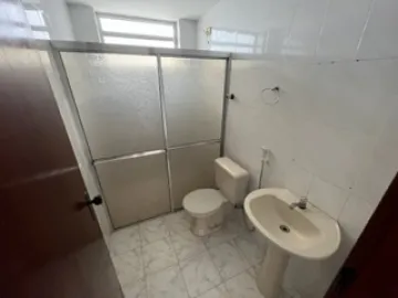 Alugar Casa / Padrão em São João da Boa Vista R$ 2.000,00 - Foto 16