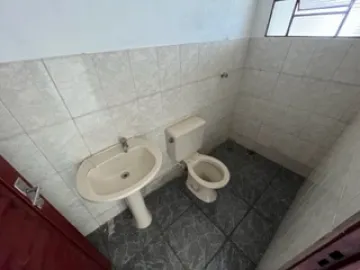 Alugar Casa / Padrão em São João da Boa Vista R$ 2.000,00 - Foto 25