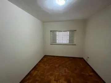 Alugar Apartamento / Sobreloja em São João da Boa Vista R$ 2.000,00 - Foto 9