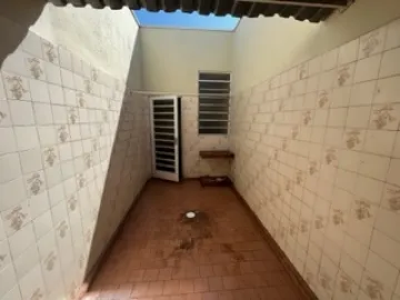 Alugar Apartamento / Sobreloja em São João da Boa Vista R$ 2.000,00 - Foto 13