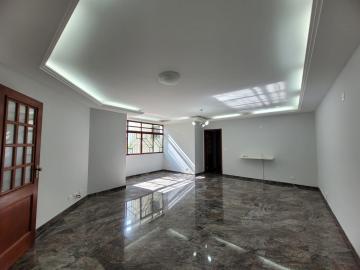 Alugar Apartamento / Padrão em São João da Boa Vista R$ 2.000,00 - Foto 4