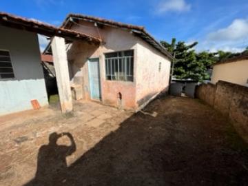 Comprar Casa / Padrão em São João da Boa Vista R$ 90.000,00 - Foto 4