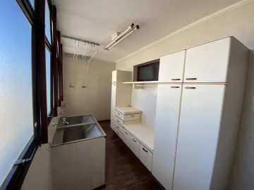 Alugar Apartamento / Padrão em São João da Boa Vista R$ 5.000,00 - Foto 13